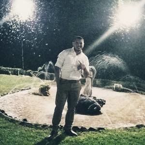 Meet your Posher, Hugo